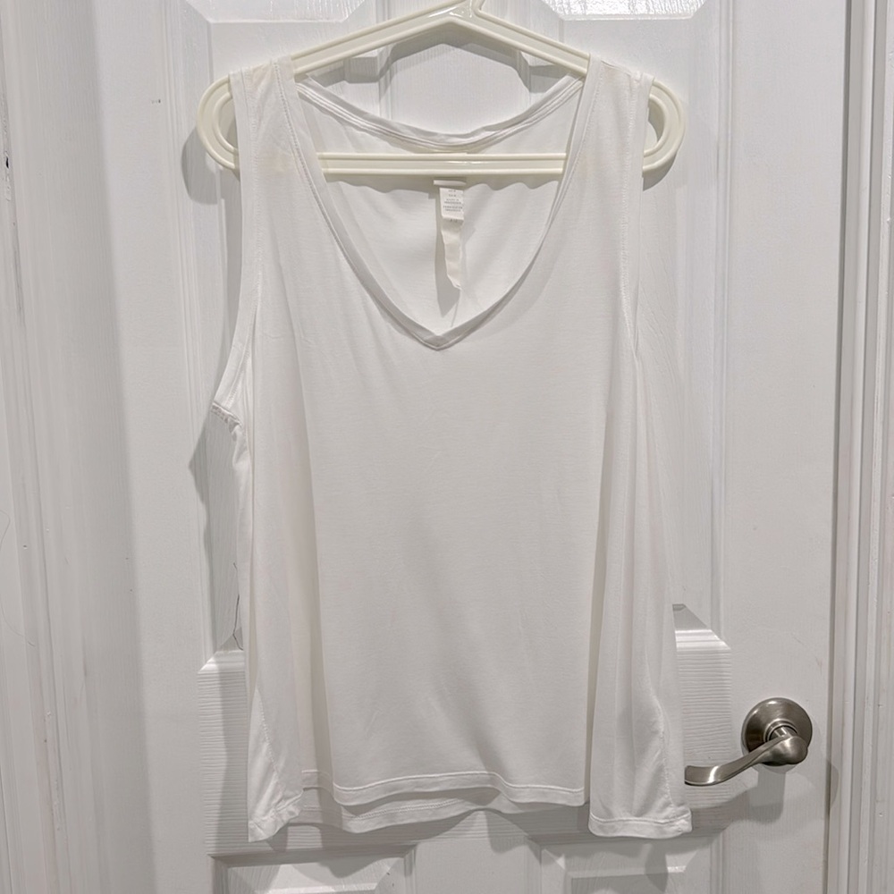 H&M white basic tank top